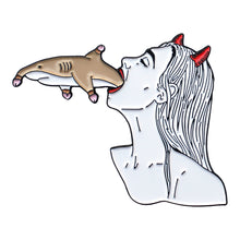 Porous & Melodie - Shark BJ Pin